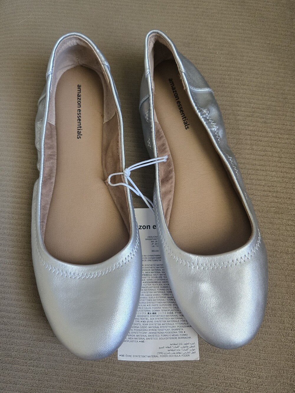 NWT Amazon Essentials Ballet Flats, 9.5